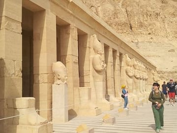 Day Trip to Luxor from Hurghada by Bus with Guided Tour