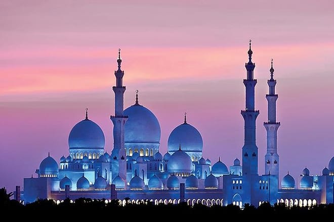 Abu Dhabi Full-Day City & Cultural Tour with Mosque & Mandir 3