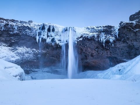 South Coast Tour - Black Sand Beach, Plane wreck, Skogafoss, Seljalandsfoss guided in Chinese冰岛南岸黑沙滩飞机残骸中文一日团, photo 5