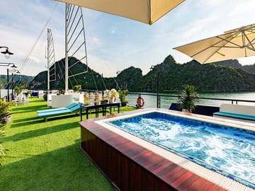 Halong Bay Day Tour By 5-Star Cruise, Buffet, Caves, Mini Pool