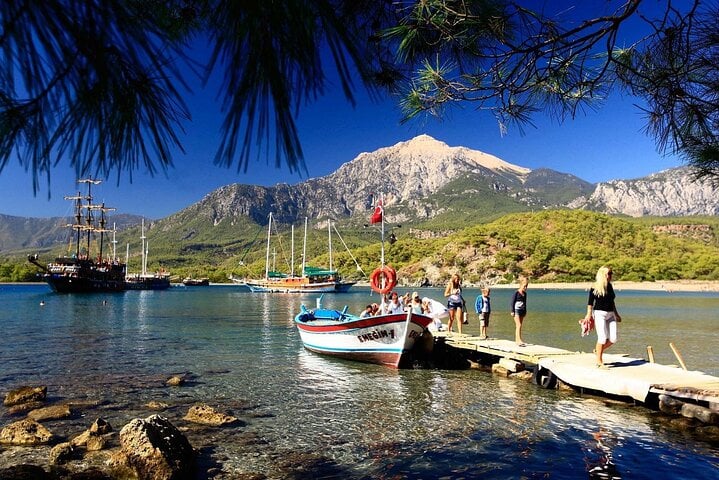 Kemer Pirate Boat Tour From Antalya 7