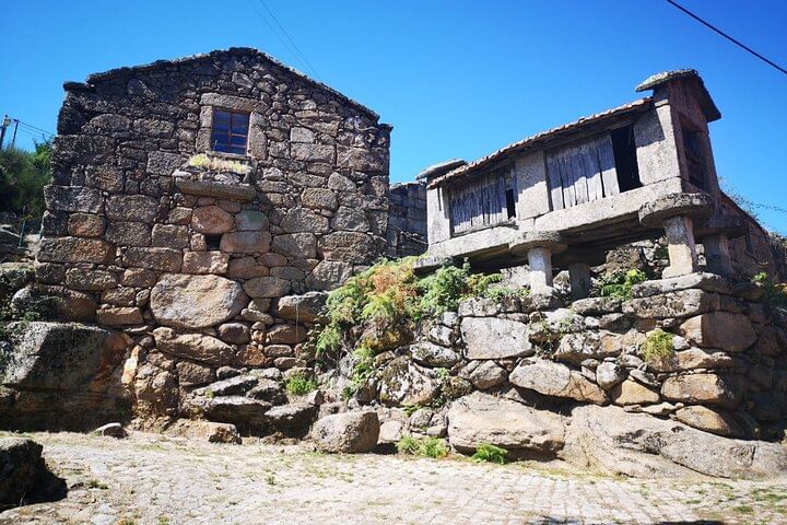 Gerês 7 Lagoons Tour Walk, Picnic & Memorable Moments