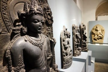 Guided Tour of National and Military Museums in Kathmandu