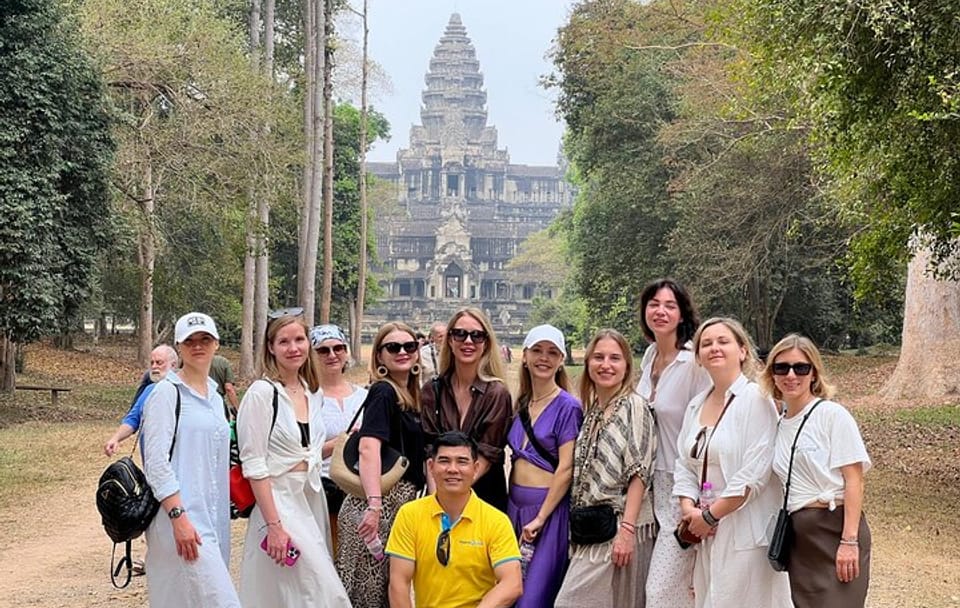 Angkor Wat Sunrise or Sunset Private Temple Tour in Siem Reap