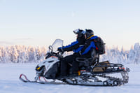 Snowmobile Safari in the Arctic Nature - Rovaniemi 4
