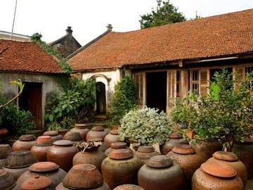 Duong Lam Ancient Village