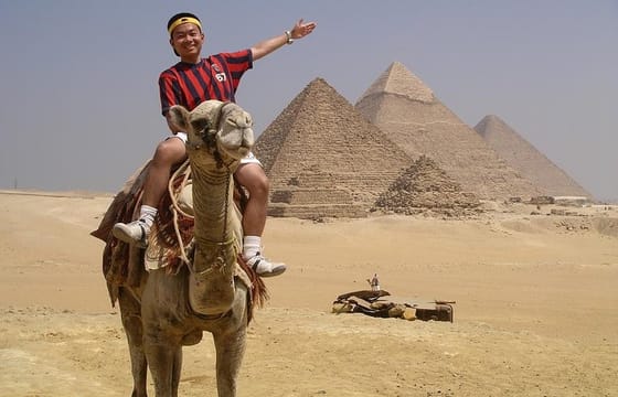 Sunset or Sunrise Tour: Pyramids of Giza by Horse or Camel