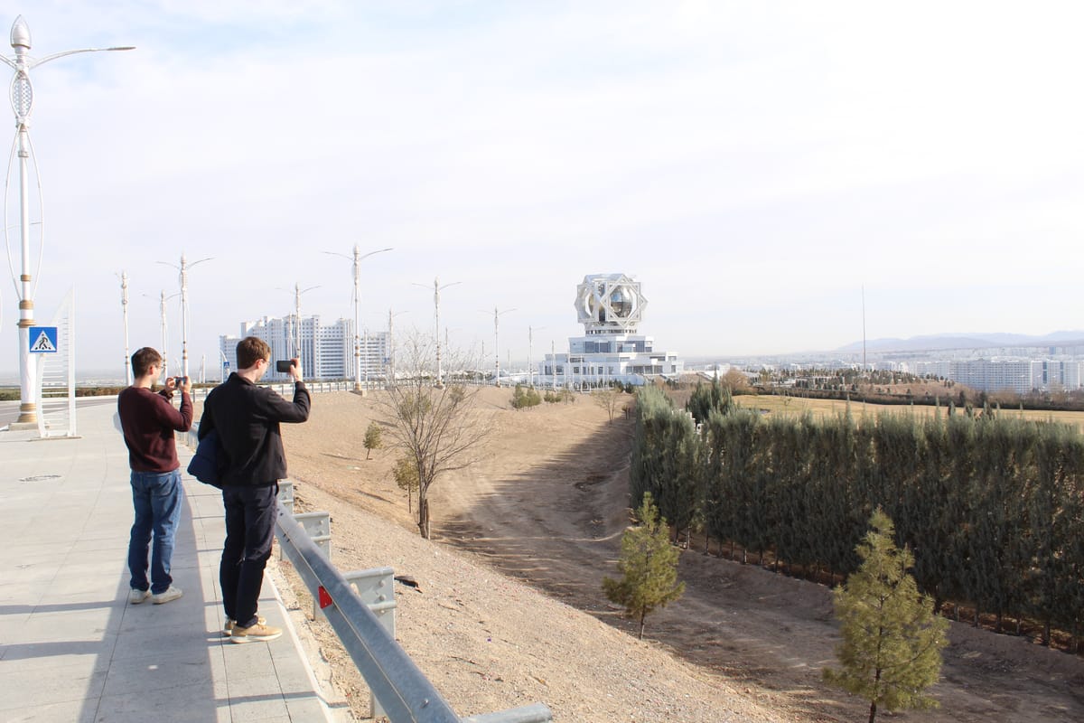 Ashgabat Full‑Day City Tour with Local Guide