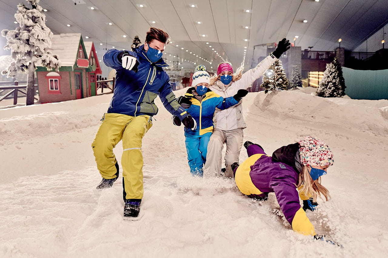 Ski Dubai-Snow Plus Tickets 9