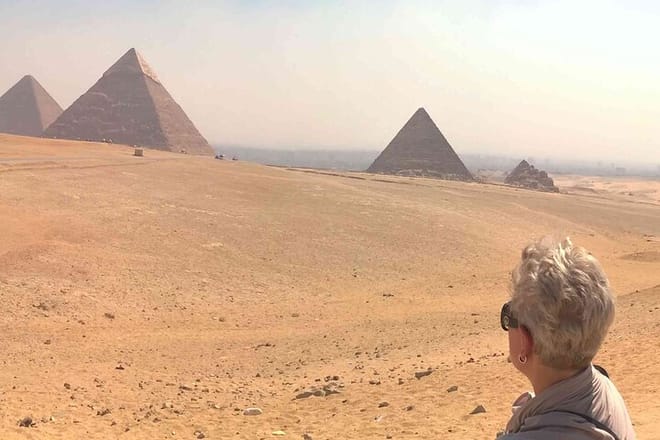 Cairo Tour by bus, Pyramids, Sphinx &amp; Museum with Lunch -Hurghada