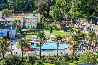 Portmeirion, Castles and Snowdonia Tour