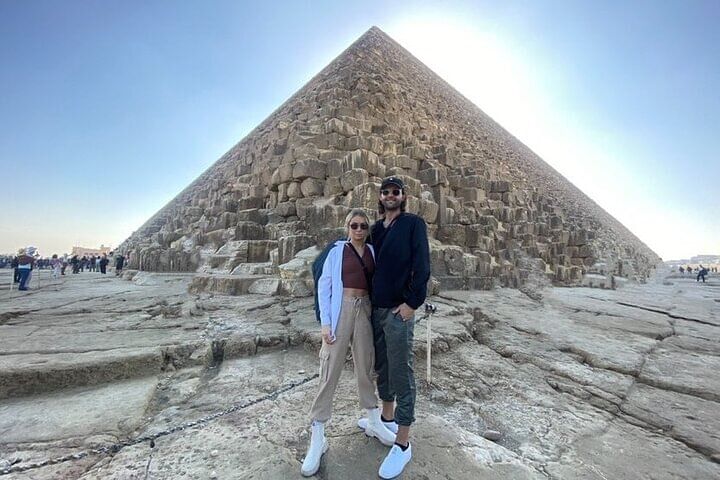 Layover Guided Tour To Giza Pyramids