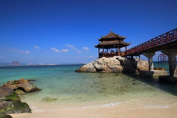 Wuzhizhou Island Coral Reef Day Tour from Sanya