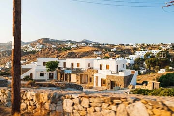 Mykonos Island Highlights: 4-Hour Guided Tour and Walk