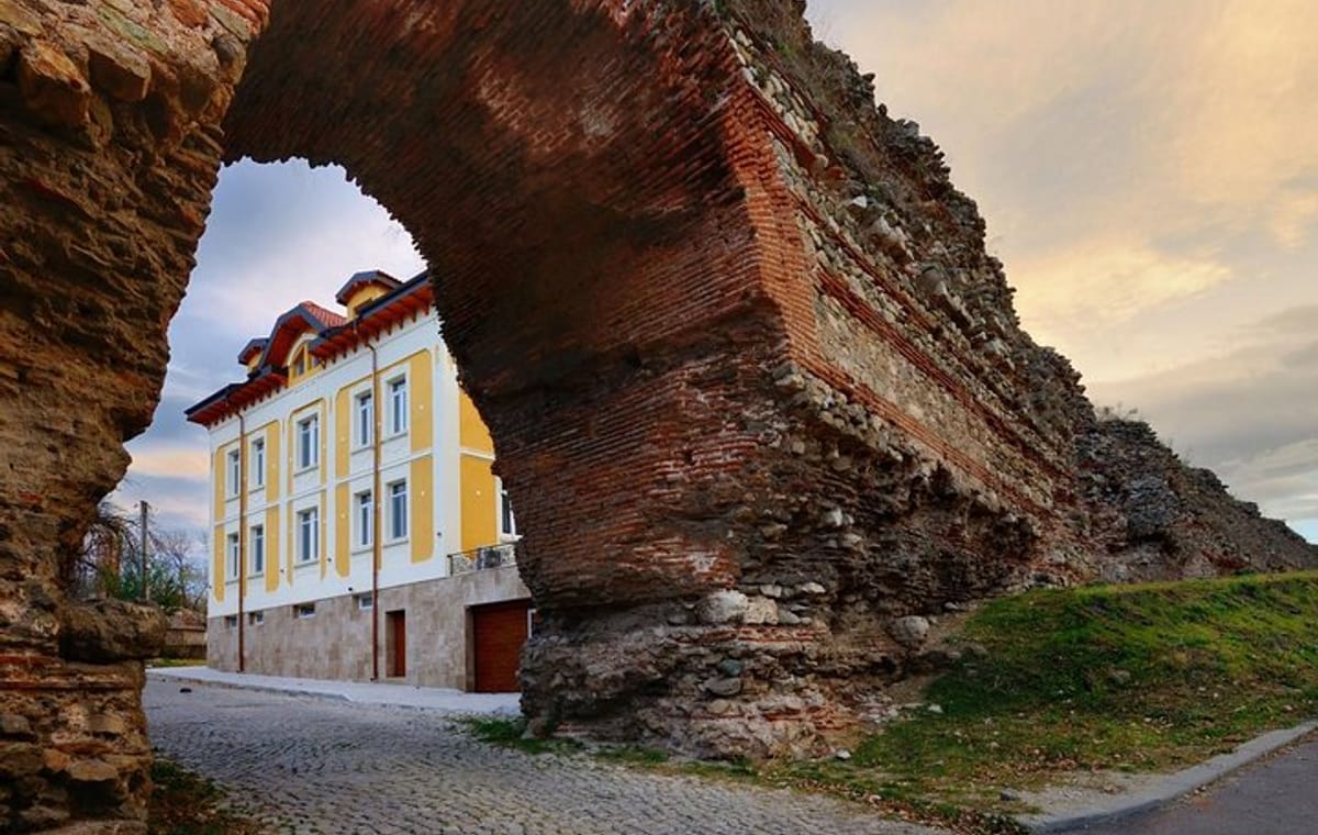 Hisarya, Starosel, and Wine Tasting Tour from Sofia