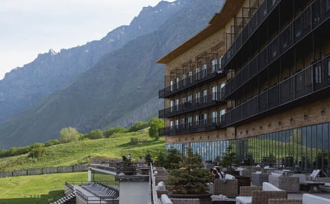 Group Transfer from Kazbegi and Gudauri to Tbilisi