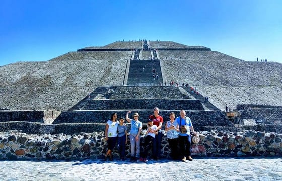 Private Tour Layover in Mexico know Teotihuacan and Guadalupe Shrine