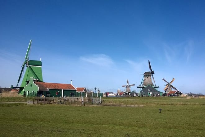 Private Bike Tour Zaanse Schans Windmills and Countryside from Amsterdam	