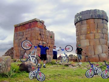 Sillustani Bike Tour through Puno's Scenic Landscapes