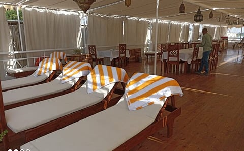 7-Day Luxury Egypt Tour with Dahabiya Cruise and Pyramids