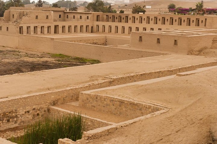 Barranco and Temple of Pachacamac Half Day Tour 2