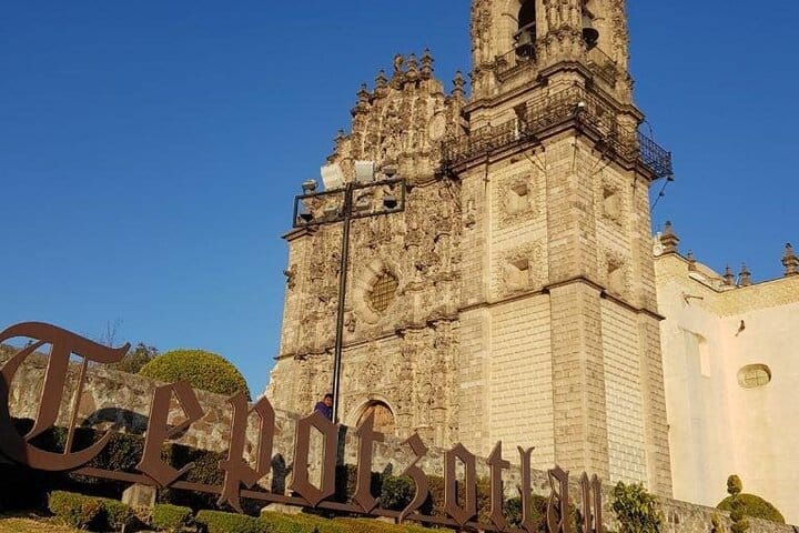 Private Tour: Tula and Tepotzotlan Day Trip from Mexico City