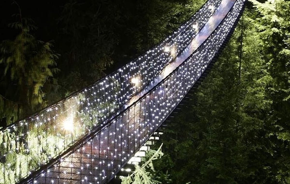 Vancouver Capilano Canyon light and peak of Christmas in Grouse mountain