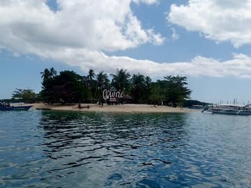 Private Day Tour to Luli, Starfish, and Cowrie Islands in Puerto Princesa