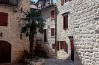 Full-Day Group Tour of Montenegro Coast from Dubrovnik 4