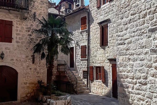 Full-Day Group Tour of Montenegro Coast from Dubrovnik 4