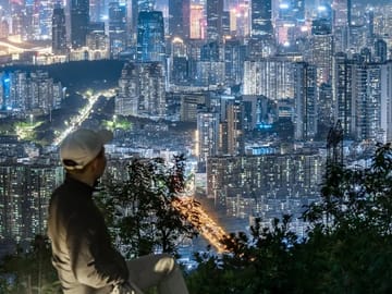 Shenzhen 1-Day Private Tour from Hong Kong with Border Crossing Guide