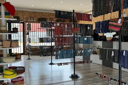 Nairobi Park Giraffe Center Beads Center And Karen Blixen Museum