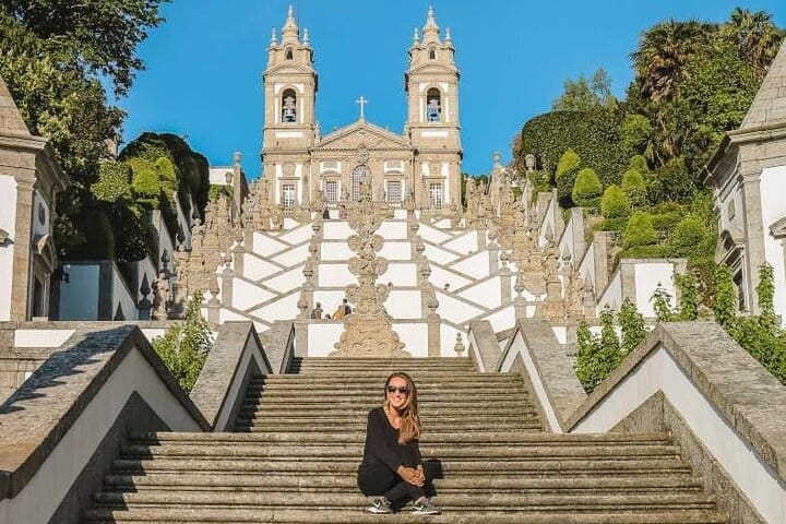 BRAGA E GUIMARÃES: Private Historic Tour from Porto