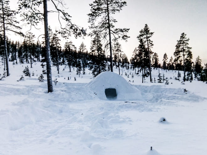 Building a Snow Igloo from Kemi - Kemi photo 5
