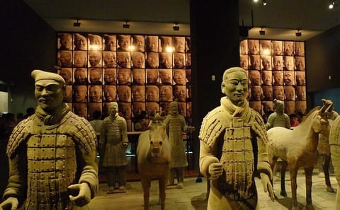 Private Tour of Terracotta Army and Ancient Temples in Xi'an