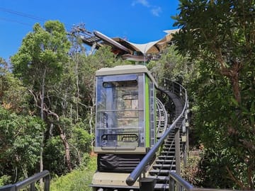 Langkawi Platinum Tour VIP Gondola Ride & Exclusive Attractions