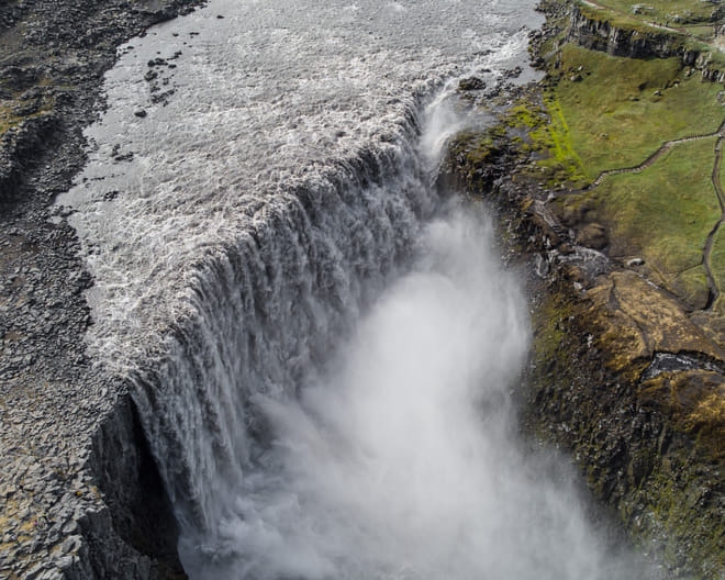 Dettifoss & Goðafoss Waterfall w/packed Lunch Small Group from Akureyri Port photo 3
