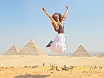 Private Giza Pyramids and Sphinx Tour with Camel Ride