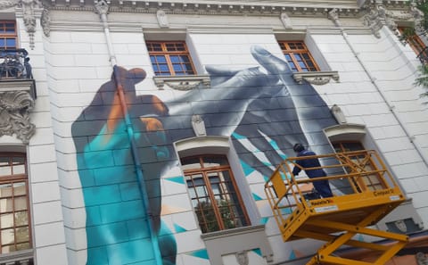 Private Half-Day City Tour of Santiago's Highlights