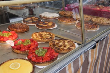 Gourmet Culinary Tour at President Wilson Market in Paris