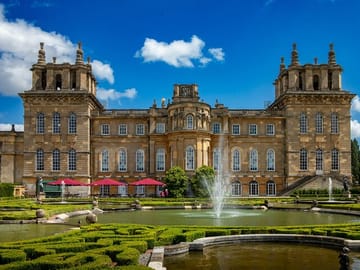 Downton Abbey and Blenheim Palace Day Tour from London