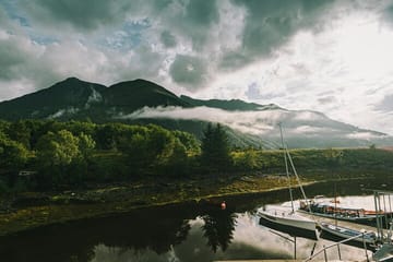Highland Castles and Oban Tour from Glasgow - 12 Hours