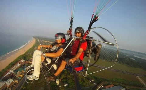 Paramotoring Adventure Over Negombo's Coastal Scenery