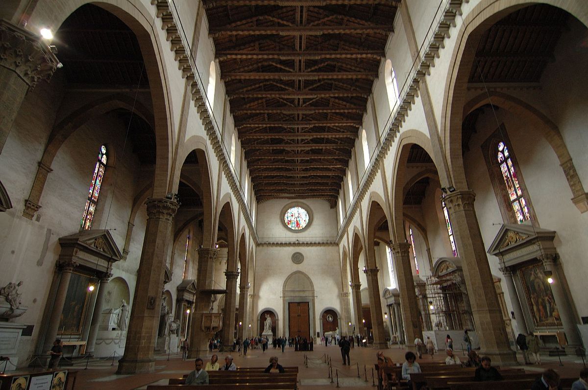 Internal view of the central nave of Santa Croce church