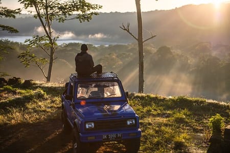 Munduk Sunrise Jeep Tour to Twin Lake and Hidden Waterfall