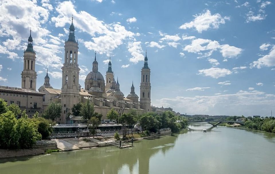 Zaragoza Heritage Tour: Explore Cathedrals and Landmarks
