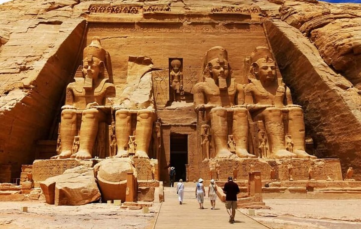Explore the Wonders of Abu Simbel: Day Trip from Aswan