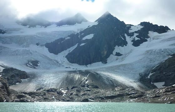Vinciguerra Glacier Small Group Trek from Ushuaia