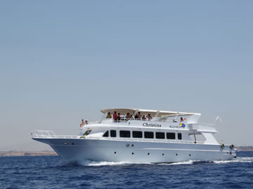 Marsa-Alam Snorkeling day trip Nefertari Cruise