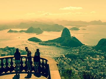 Rio de Janeiro 4 Wonders Jeep and Historic Walking Tour